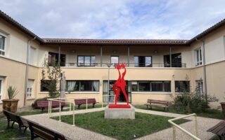 bellagarde-jardin-maison de retraite