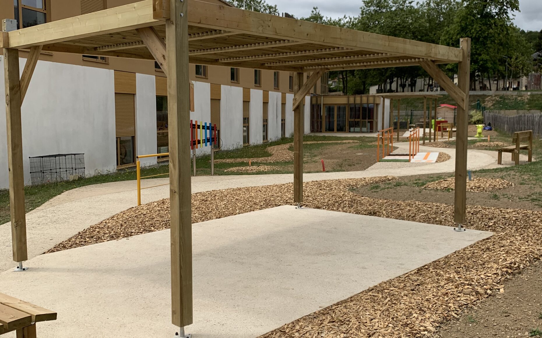 pergola jardin thérapeutique